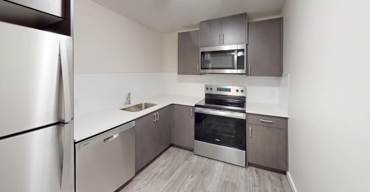 21459 Sheriff King Street Southwest, Calgary, AB, T2X 0K4 - 3