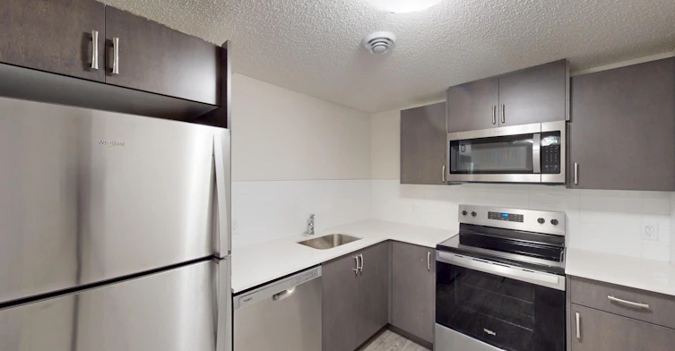 21459 Sheriff King Street Southwest, Calgary, AB, T2X 0K4