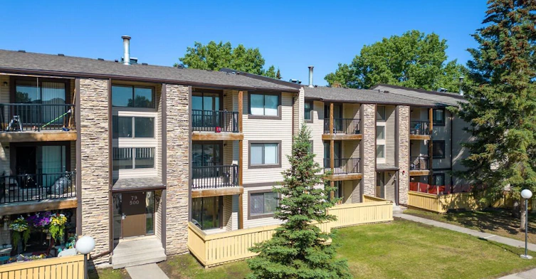 79 Castleridge Drive Northeast, Calgary, AB, T3J 1Z2 - 11
