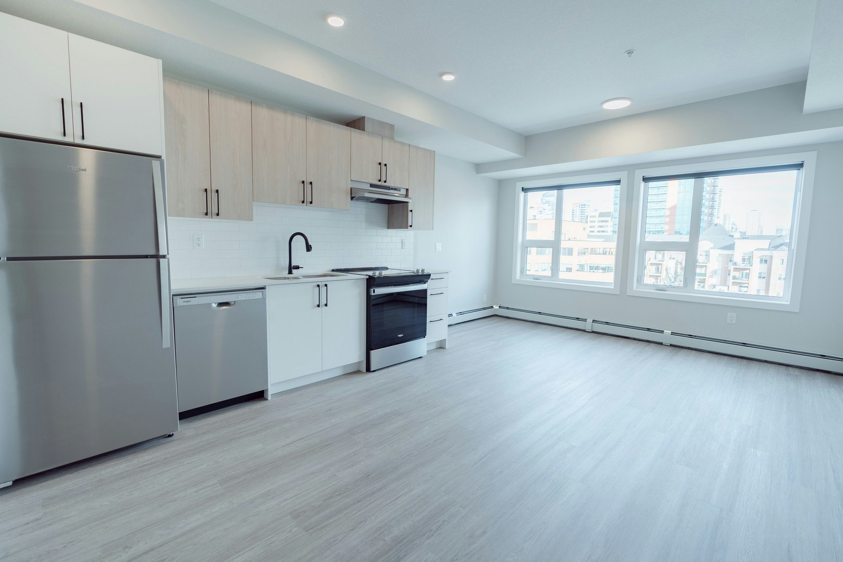 406-825 17 Avenue, Calgary, AB, T2R 1K3 - 2