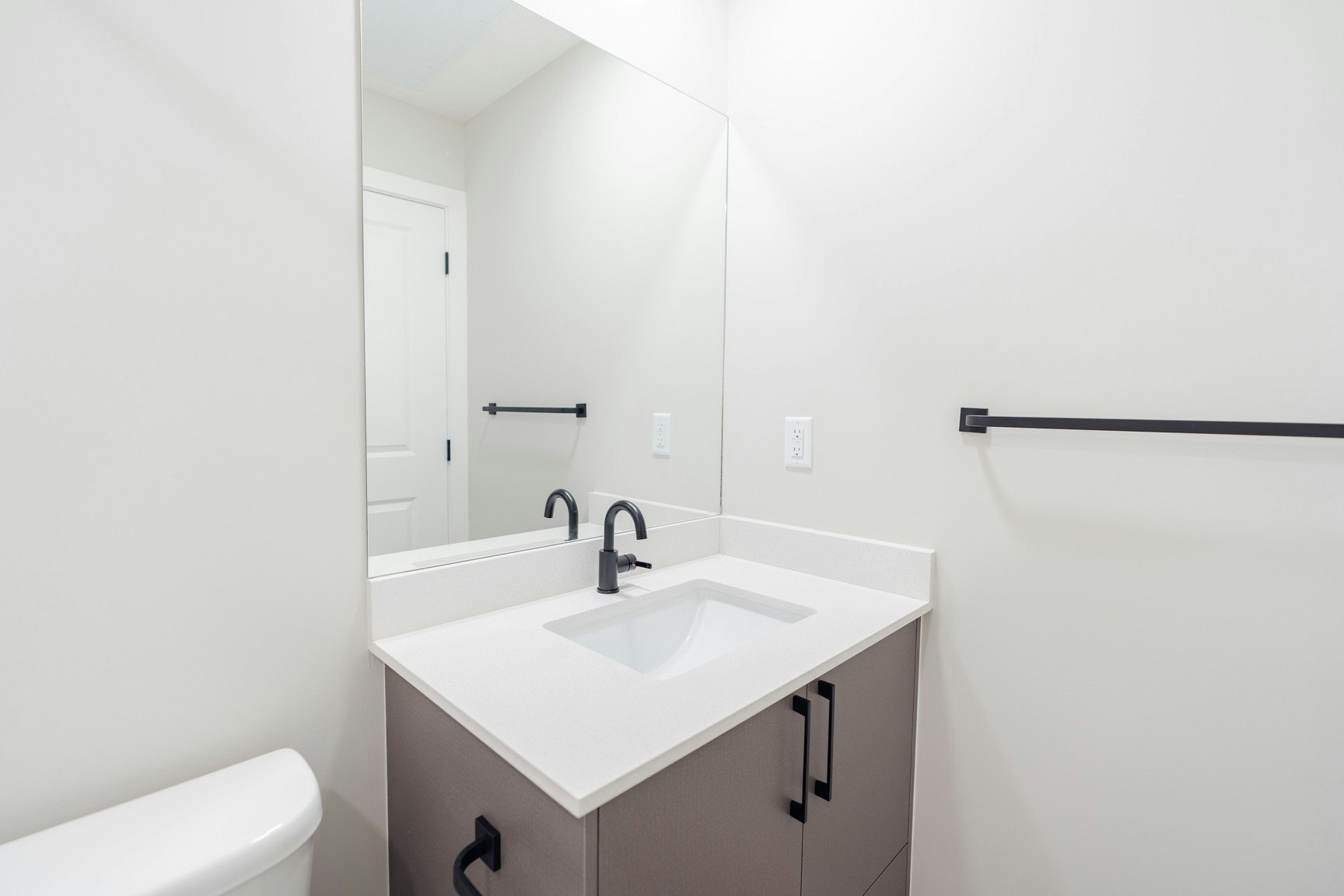 406-825 17 Avenue, Calgary, AB, T2R 1K3 - 7