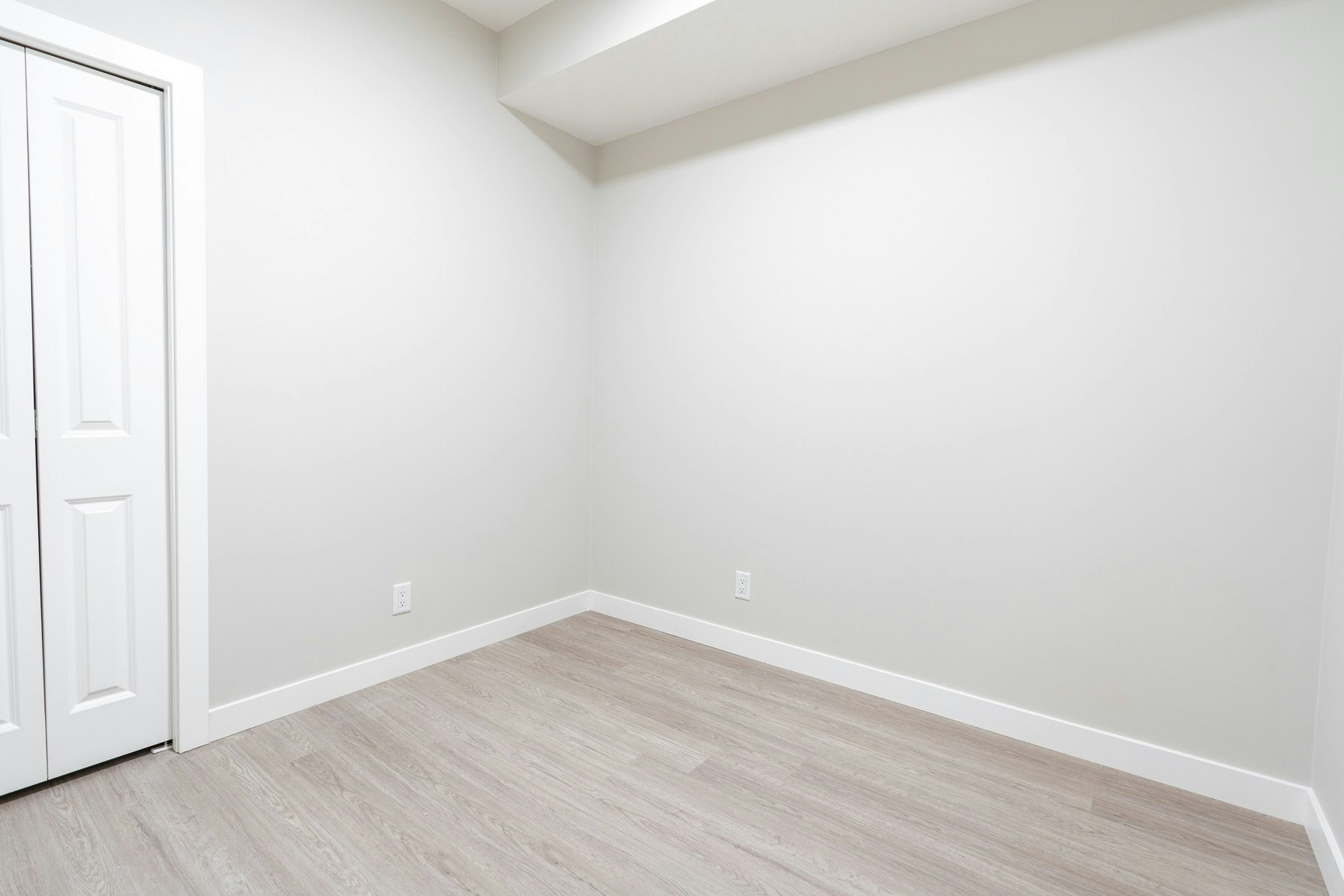 601-825 17 Avenue, Calgary, AB, T2R 1K3 - 8