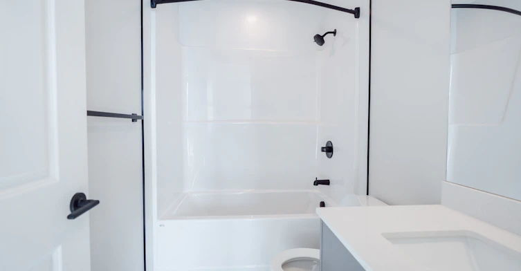 601-825 17 Avenue, Calgary, AB, T2R 1K3