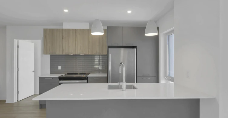17 De La Triade Place, Pointe-Claire, QC, H9R 0G5 - 3