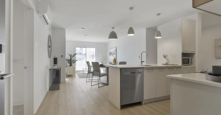 17 De La Triade Place, Pointe-Claire, QC, H9R 0G5 - 8