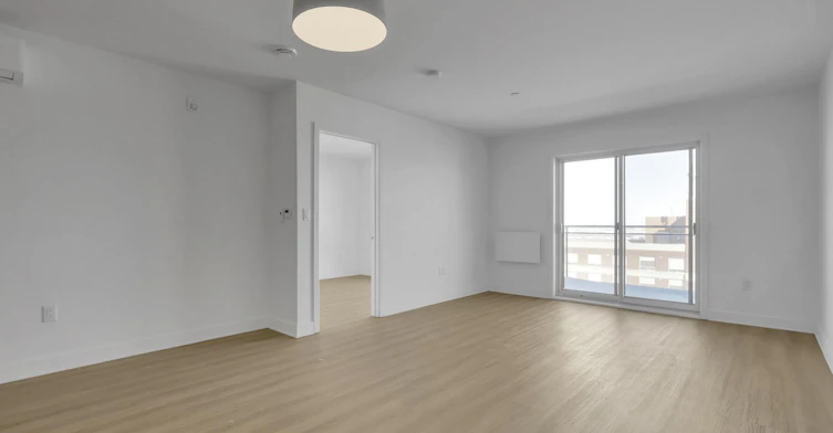 17 De La Triade Place, Pointe-Claire, QC, H9R 0G5 - 18
