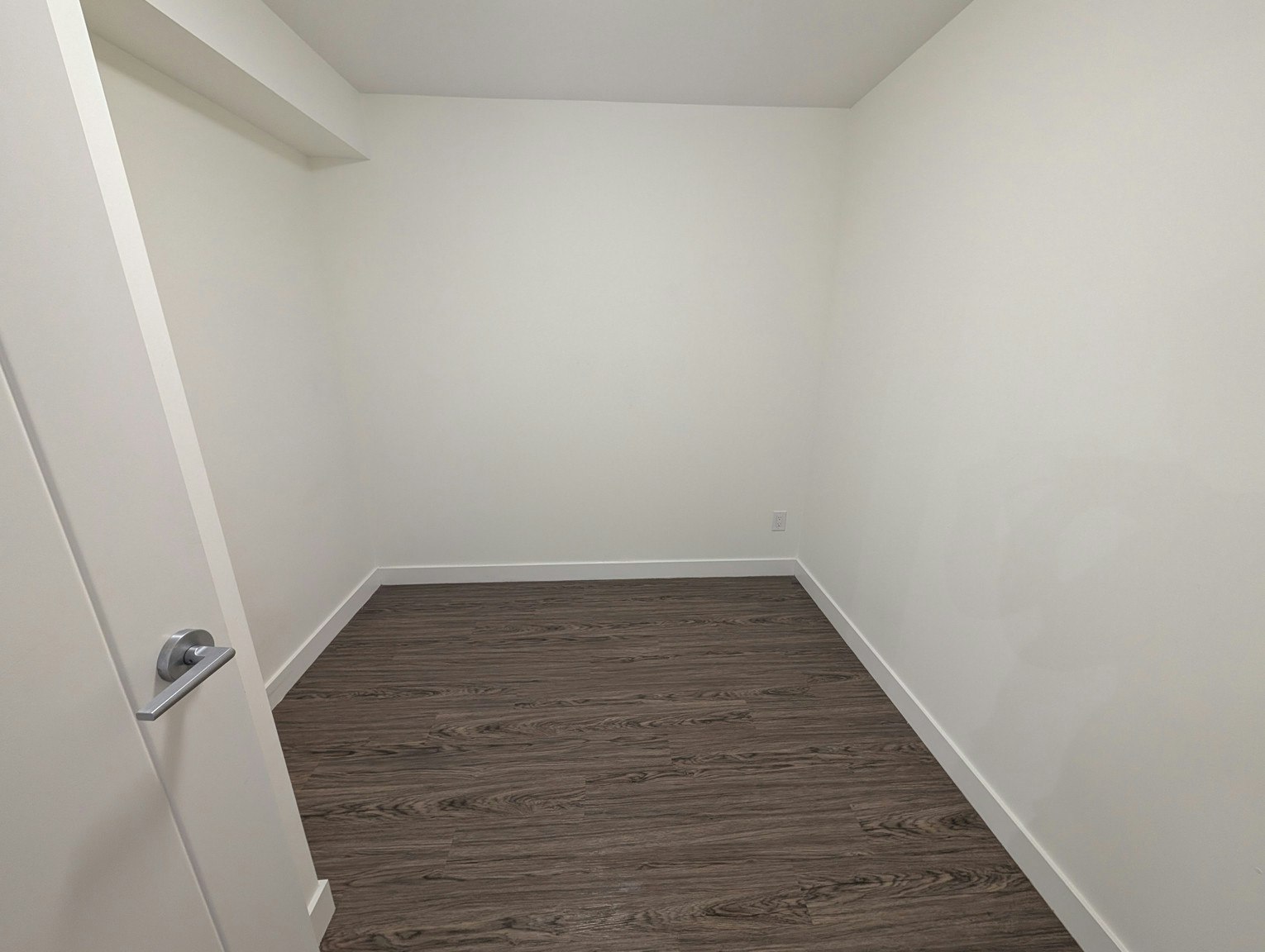 218-5738 175 Street, Surrey, BC, V3S 4T7 - 4