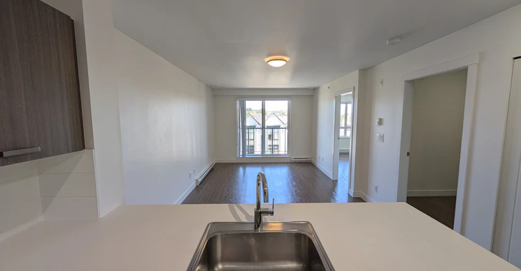 413-5738 175 Street, Surrey, BC, V3S 4T7 - 2