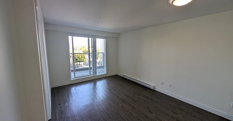 218-5738 175 Street, Surrey, BC, V3S 4T7 - 5