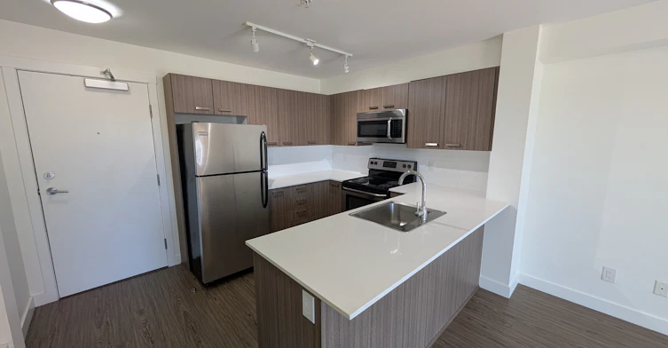 329-5738 175 Street, Surrey, BC, V3S 4T7 - 3