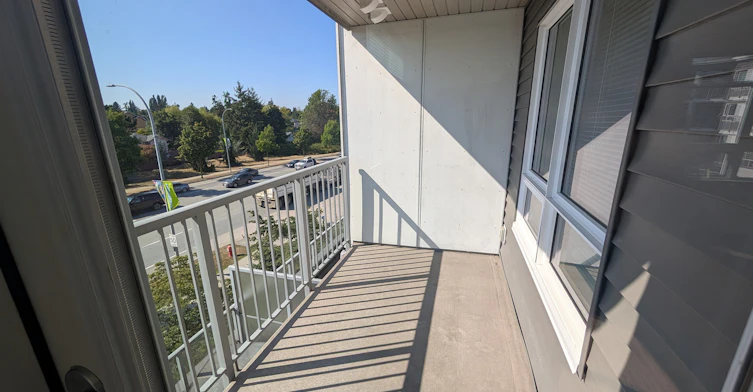 306-5738 175 Street, Surrey, BC, V3S 4T7 - 3
