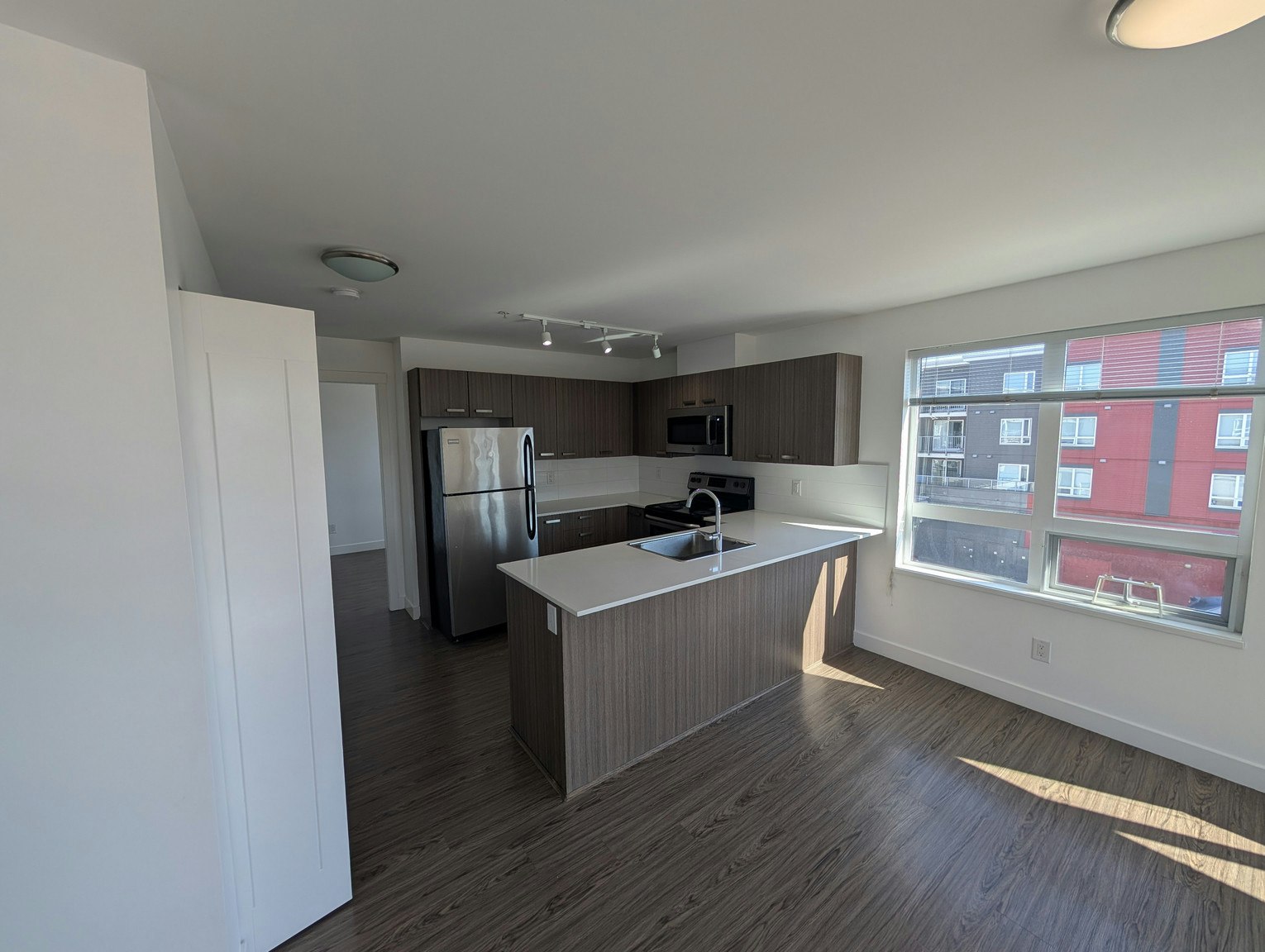306-5738 175 Street, Surrey, BC, V3S 4T7 - 2