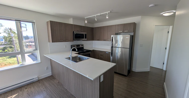 320-5738 175 Street, Surrey, BC, V3S 4T7