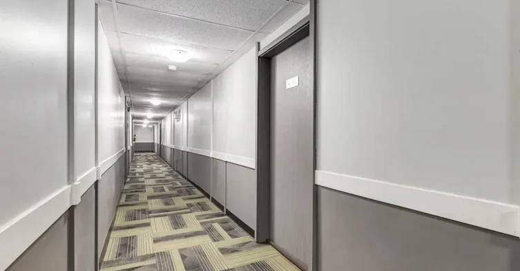 106-6211 48a Avenue, Camrose, AB, T4V 2Y3 - 9