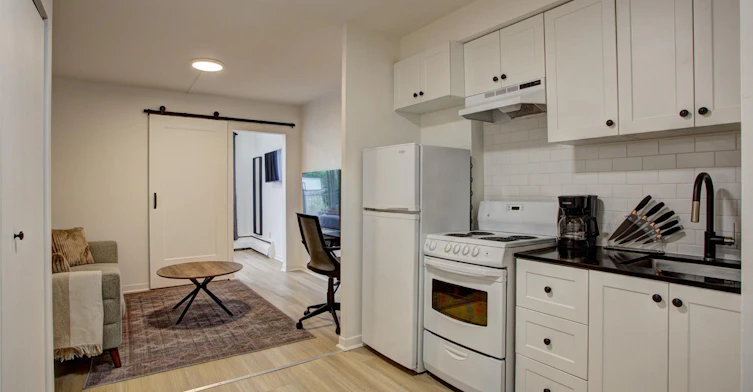 1180 Du Fort Rue, Montréal, QC, H3H 2B5