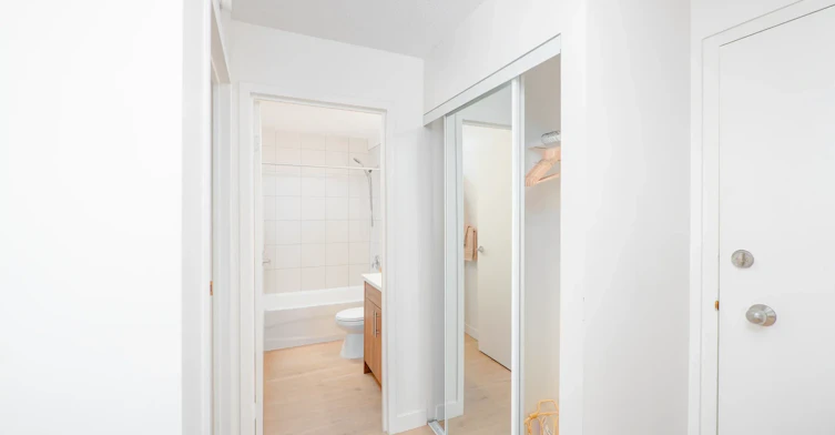 0106-2719 17 Avenue SW, Calgary, AB, T3E 6K5 - 13