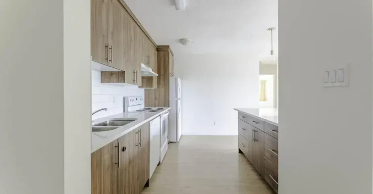0429-2719 17 Avenue SW, Calgary, AB, T3E 6K5 - 24