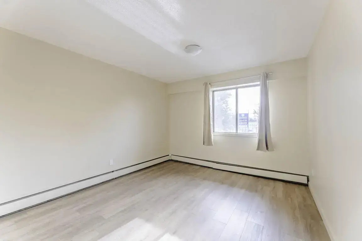 0429-2719 17 Avenue SW, Calgary, AB, T3E 6K5 - 53