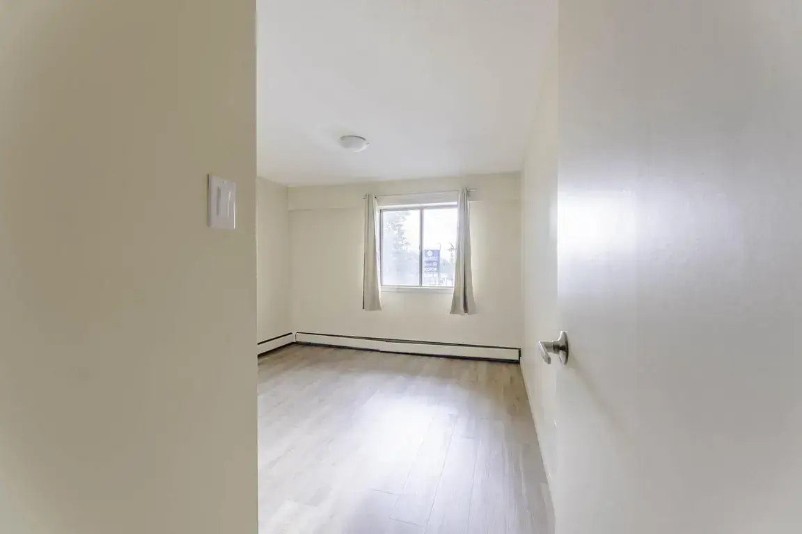 0429-2719 17 Avenue SW, Calgary, AB, T3E 6K5 - 50