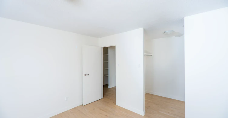 0429-2719 17 Avenue SW, Calgary, AB, T3E 6K5 - 21