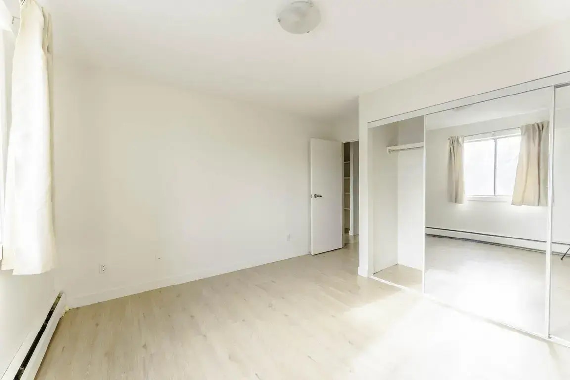 0429-2719 17 Avenue SW, Calgary, AB, T3E 6K5 - 39