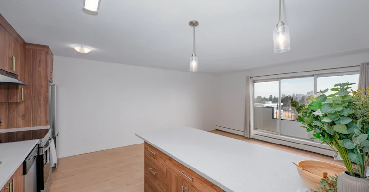 0429-2719 17 Avenue SW, Calgary, AB, T3E 6K5 - 5