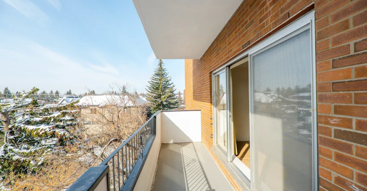 0429-2719 17 Avenue SW, Calgary, AB, T3E 6K5 - 23