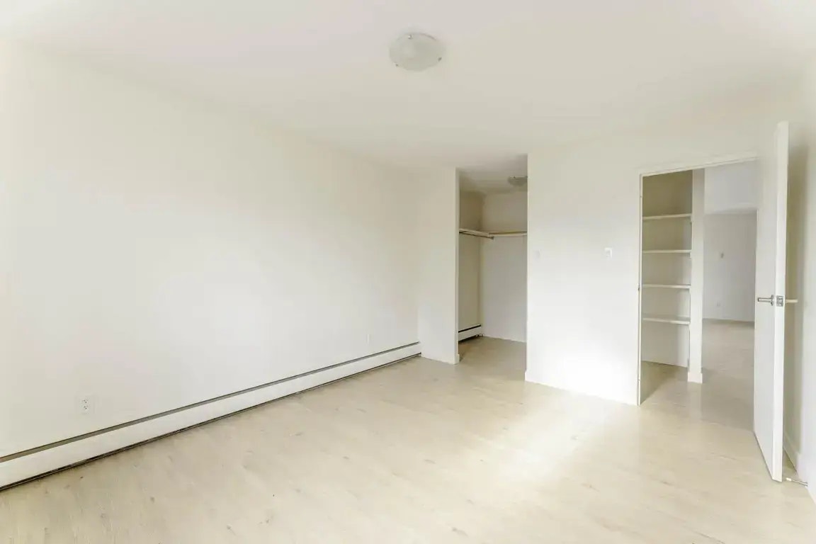 0429-2719 17 Avenue SW, Calgary, AB, T3E 6K5 - 34