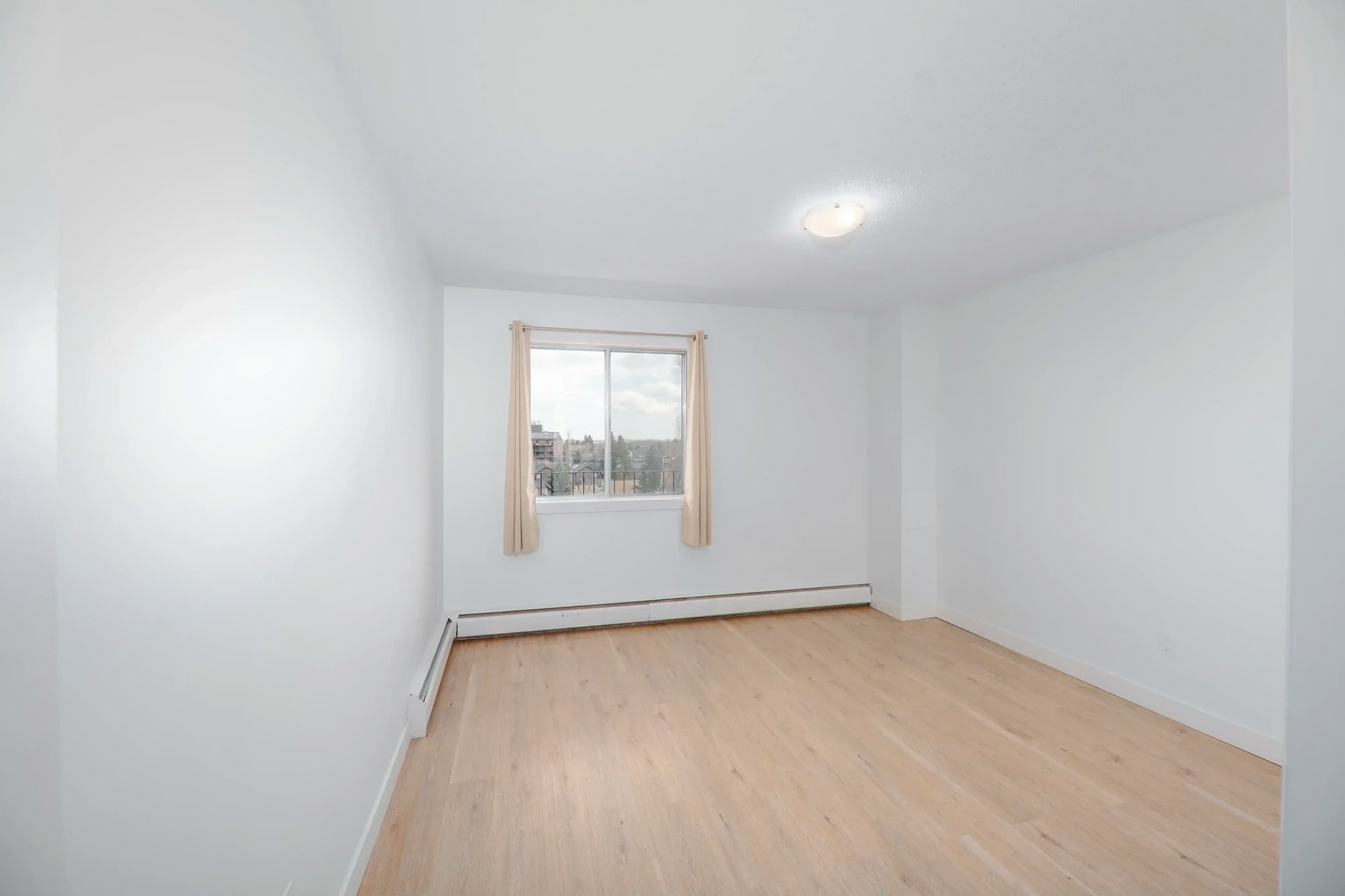 0429-2719 17 Avenue SW, Calgary, AB, T3E 6K5 - 7