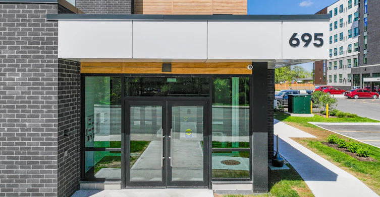 106-695 Niagara Street, Welland, ON, L3C 1M2 - 48
