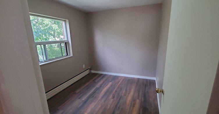 68 Cameron Avenue, Toronto, ON, M6M 1R2 - 10