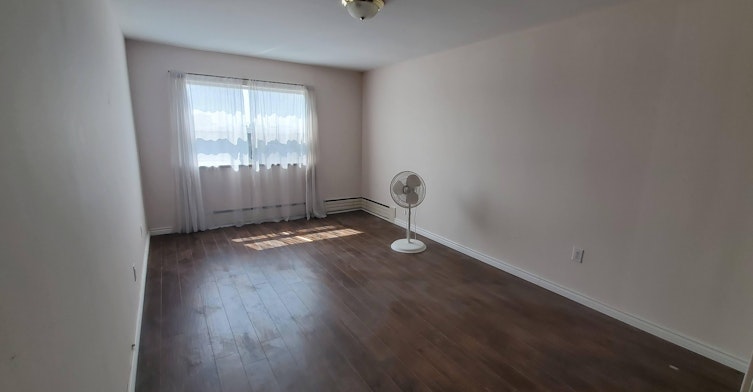 68 Cameron Avenue, Toronto, ON, M6M 1R2 - 18