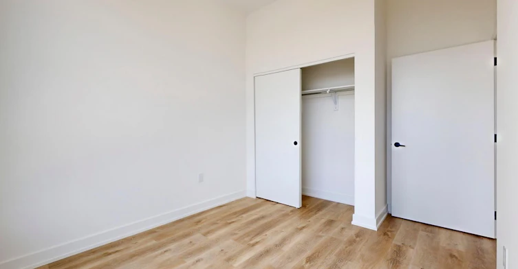 206-2475 Old Bronte Road, Oakville, ON, L6M 4J2 - 11