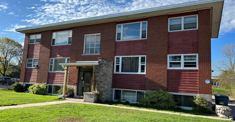 5 Meyer Drive, Guelph, ON, N1E 4H1