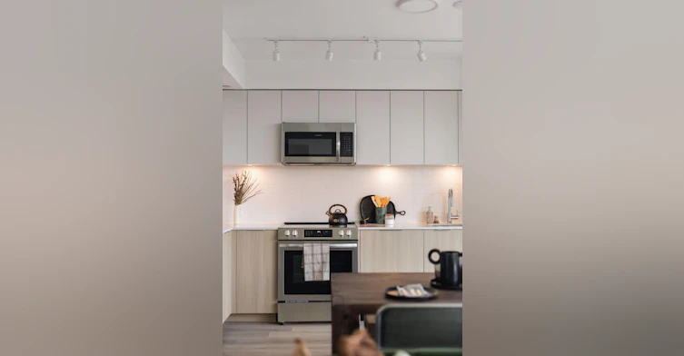 8420 Ash Street, Vancouver, BC, V6P 3K4 - 17