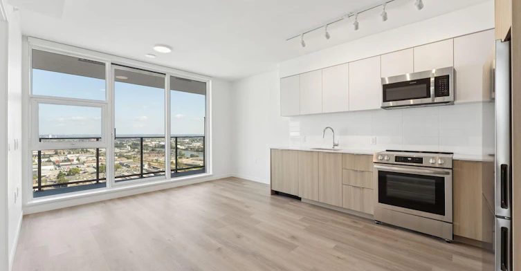8420 Ash Street, Vancouver, BC, V6P 3K4 - 18