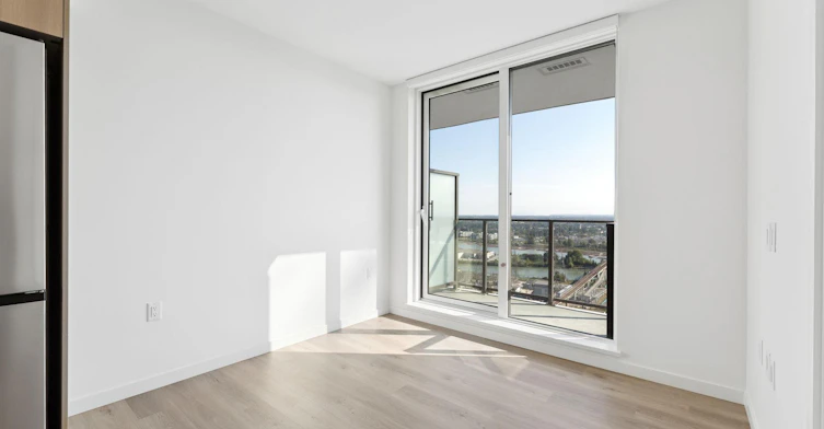 8420 Ash Street, Vancouver, BC, V6P 3K4 - 10