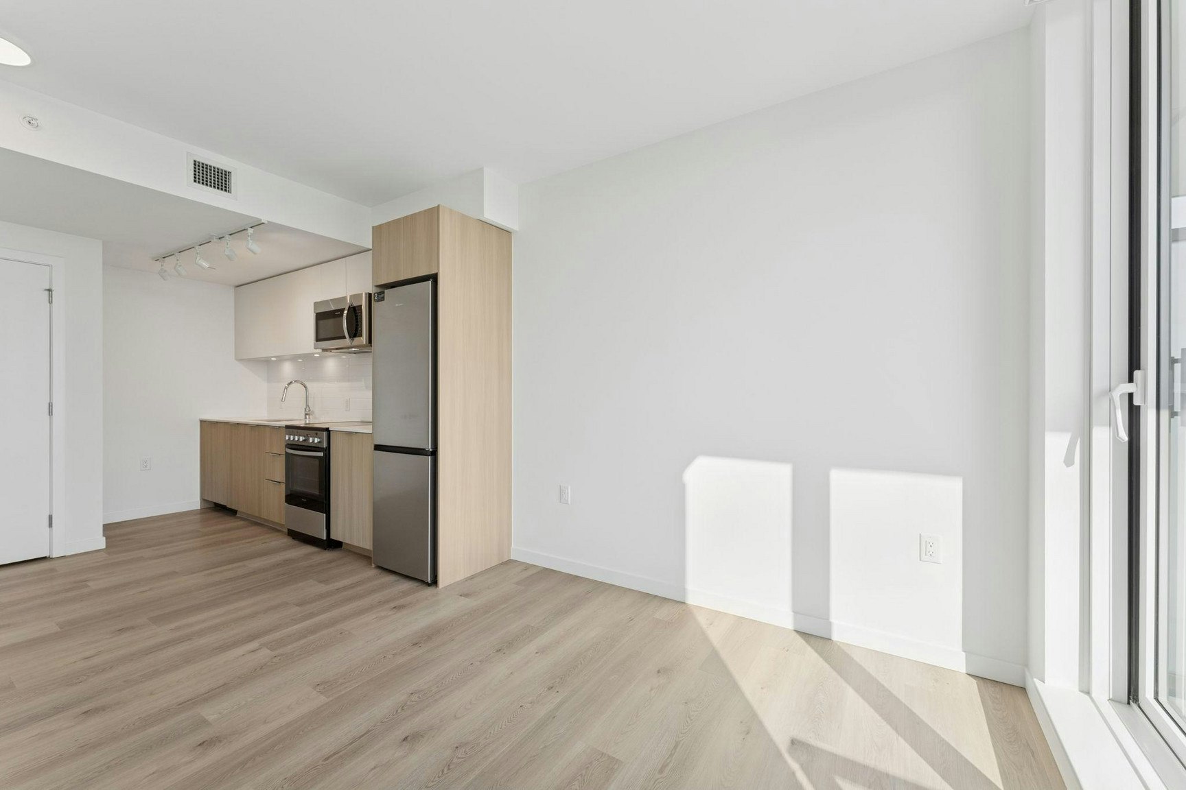 8420 Ash Street, Vancouver, BC, V6P 3K4 - 14