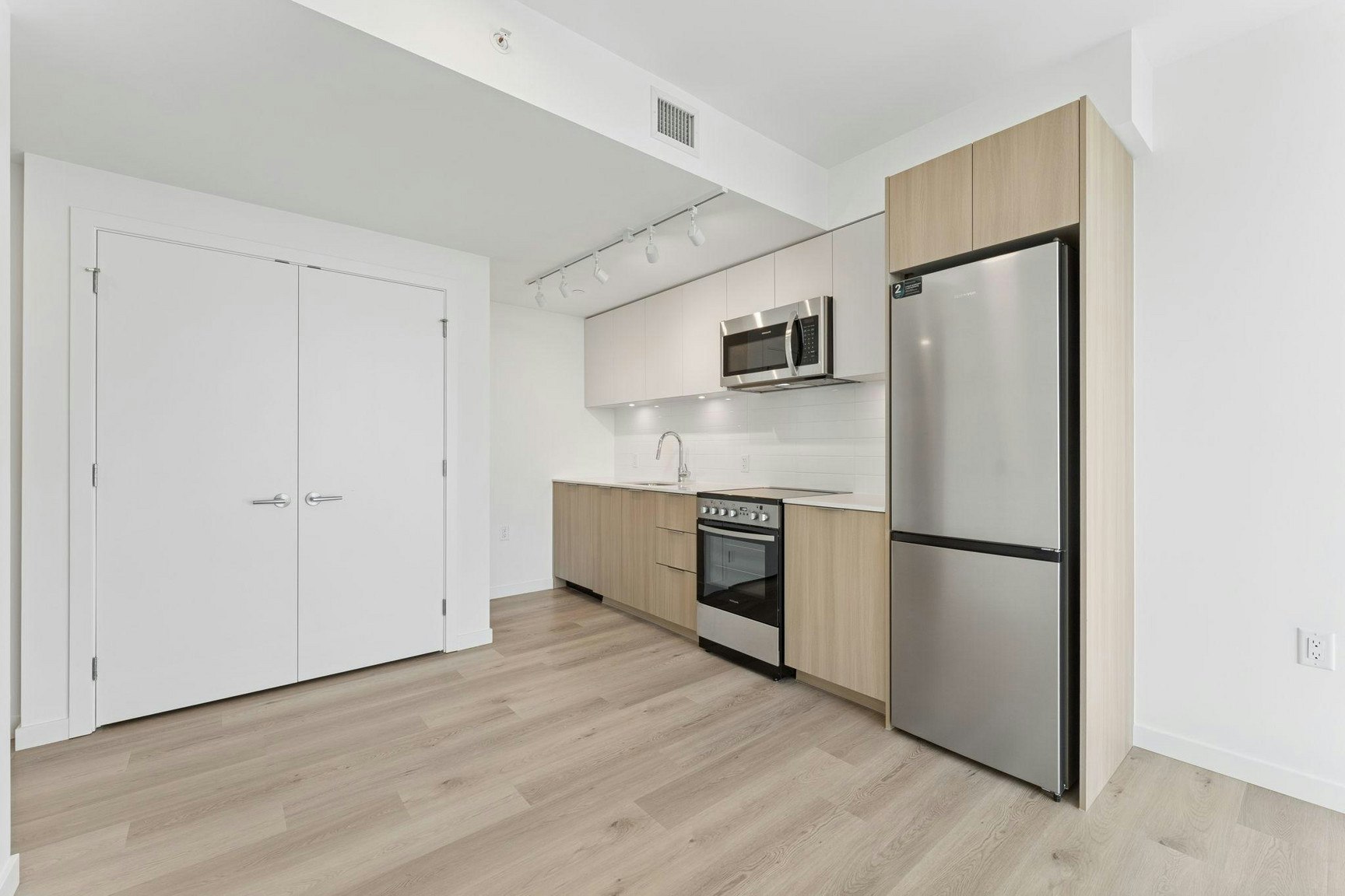 8420 Ash Street, Vancouver, BC, V6P 3K4 - 15