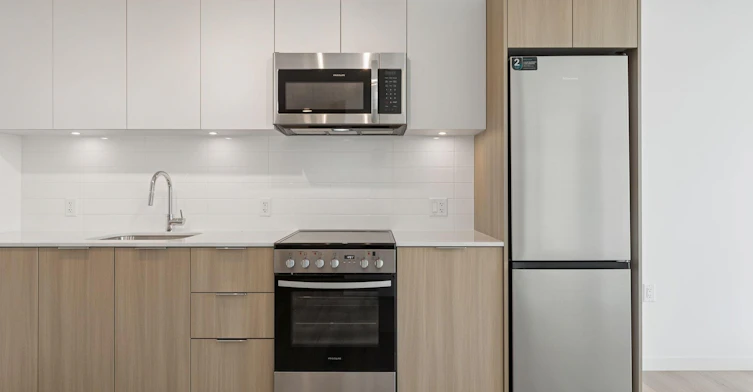 8420 Ash Street, Vancouver, BC, V6P 3K4 - 17