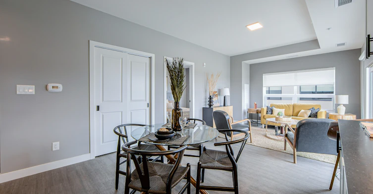 8649-405-8607 Mchugh Street, Windsor, ON, N8S 0B2 - 8
