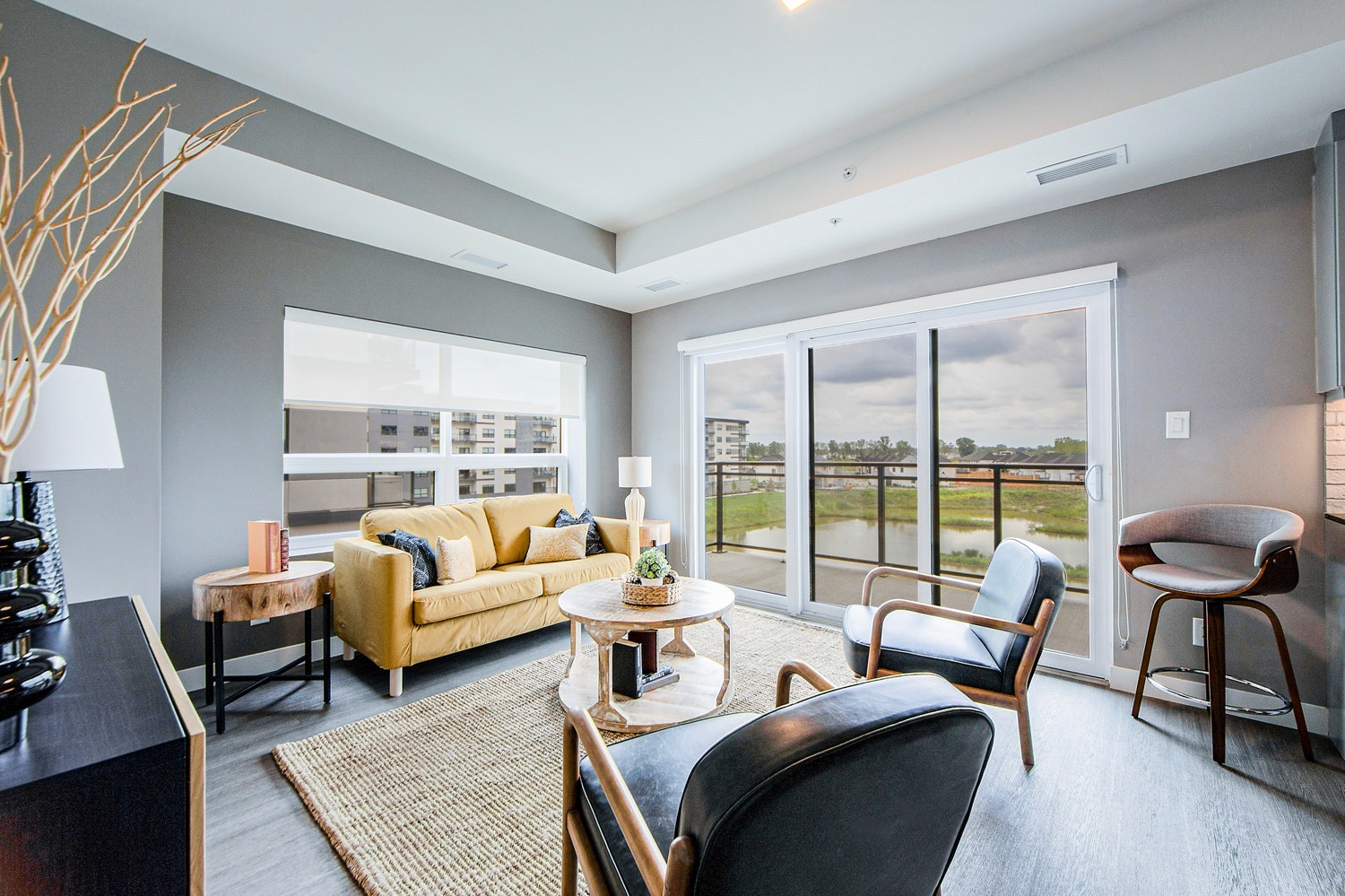 8675-404-8607 Mchugh Street, Windsor, ON, N8S 0B2 - 8
