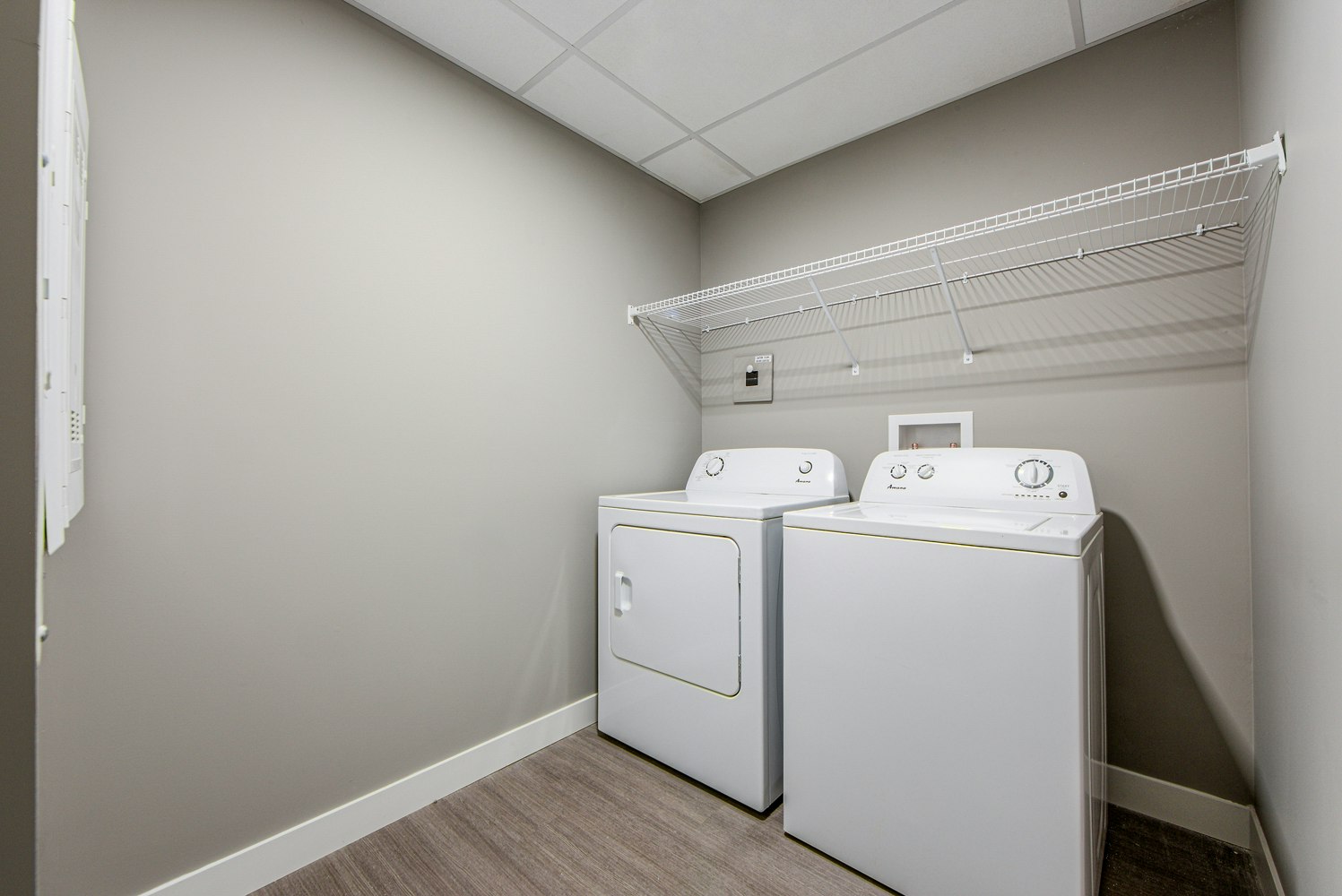 8675-404-8607 Mchugh Street, Windsor, ON, N8S 0B2 - 16