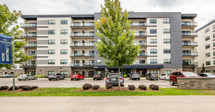 8675-404-8607 Mchugh Street, Windsor, ON, N8S 0B2