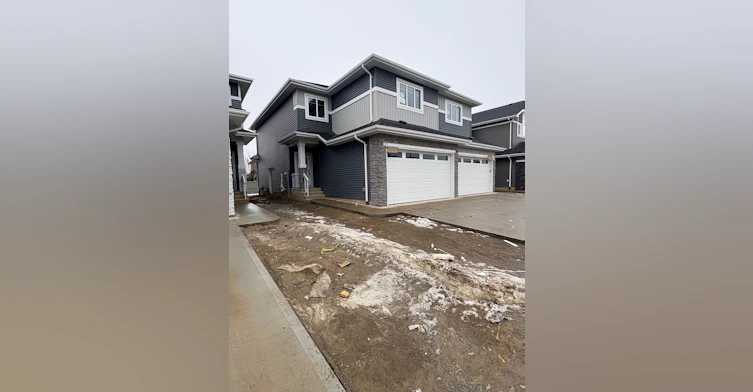 3126B-3126B Magpie Way Northwest, Edmonton, AB, T5S 0J9
