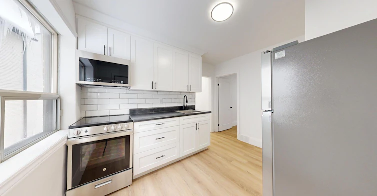 1252 Davenport Road, Toronto, ON, M6H 2G9 - 5