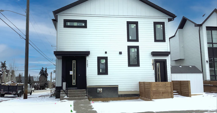 2202 35 Street Southwest, Calgary, AB, T3E 2X8 - 24