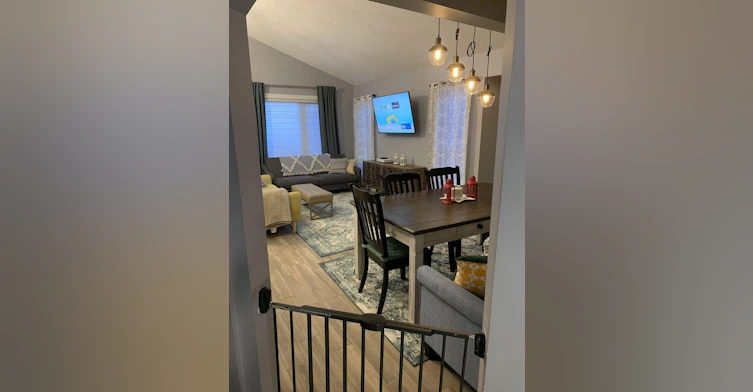 101 Sidon Crescent Southwest, Calgary, AB, T3H 2C5 - 7