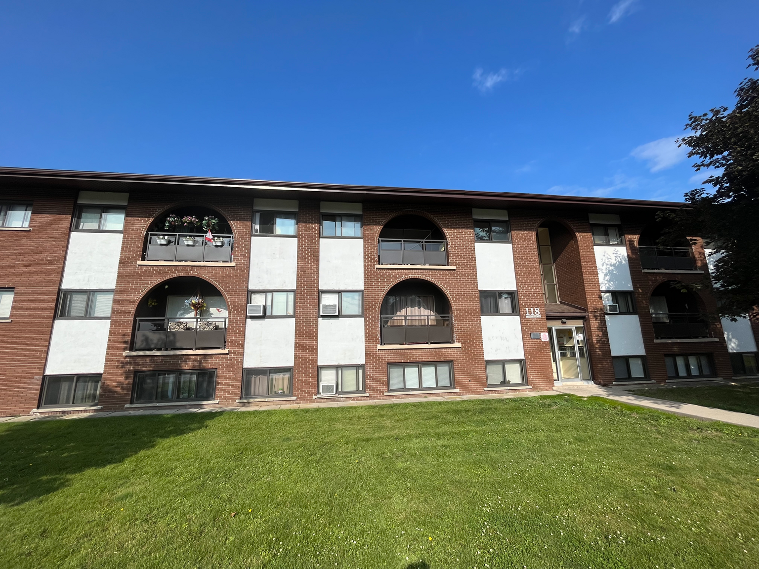 124-205-124 Christopher Drive, Cambridge, ON, N1R 4R3 - 5
