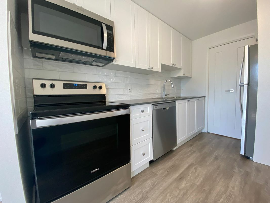 124-205-124 Christopher Drive, Cambridge, ON, N1R 4R3
